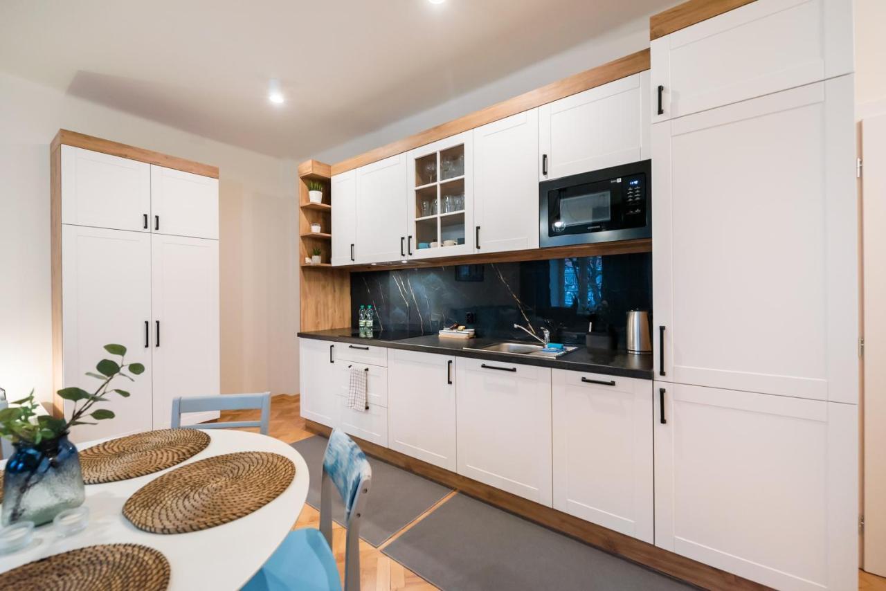 Old Town Eclectic Apartment For 6 People Varšava Exteriér fotografie