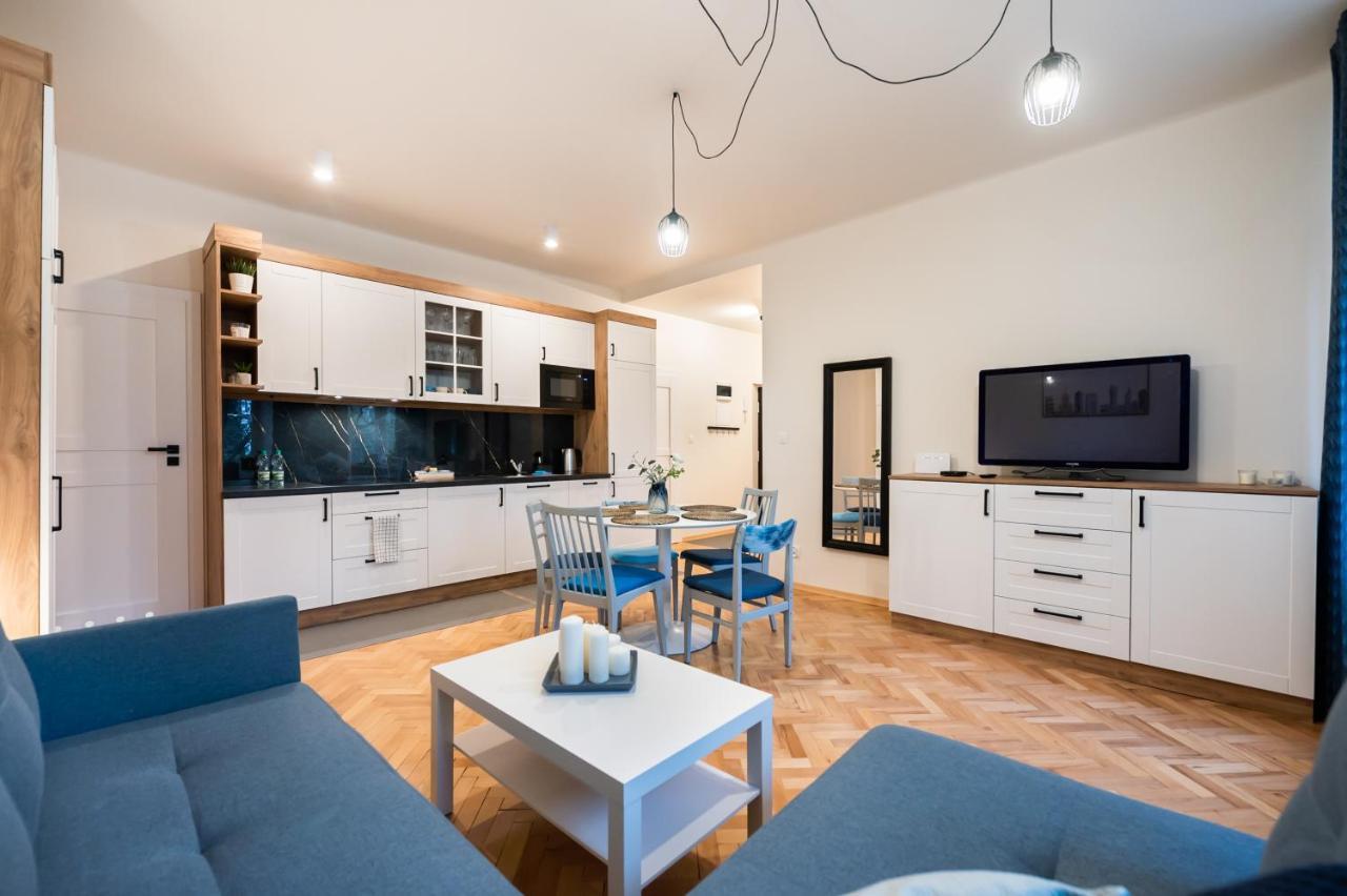 Old Town Eclectic Apartment For 6 People Varšava Exteriér fotografie